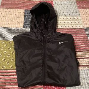 Nike Women's Running Jacket, Like New, Black. Water-repellent with Hood.
